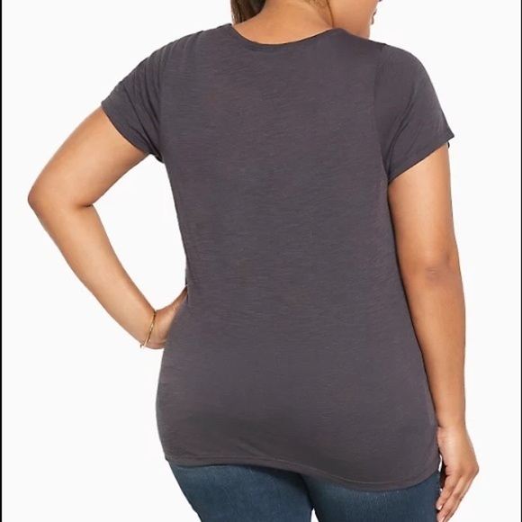 ๐ธ Torrid | Perforated Faux Grey Suede Tee sz 10 - Picture 3 of 4